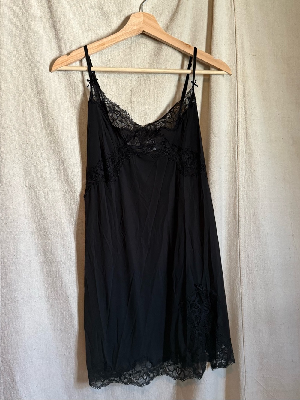 Black Lace-Trim Chemise Slip